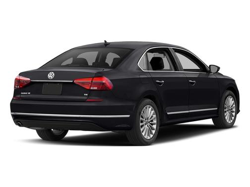 2018 Volkswagen Passat 2.0T R-Line