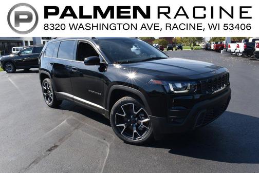 Diamond Black Crystal Pearlcoat 2026 Jeep Cherokee Overland