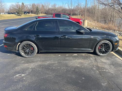 2018 Audi A4 2.0T Premium Plus