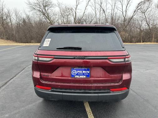 2024 Jeep Grand Cherokee Altitude