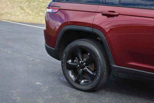 2024 Jeep Grand Cherokee Altitude