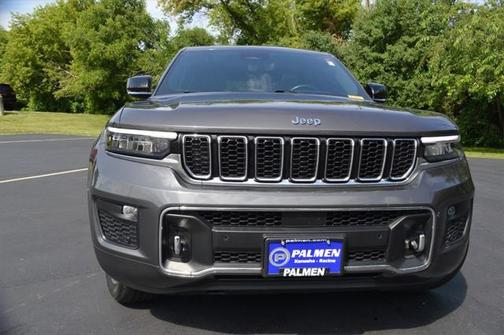 2022 Jeep Grand Cherokee Overland