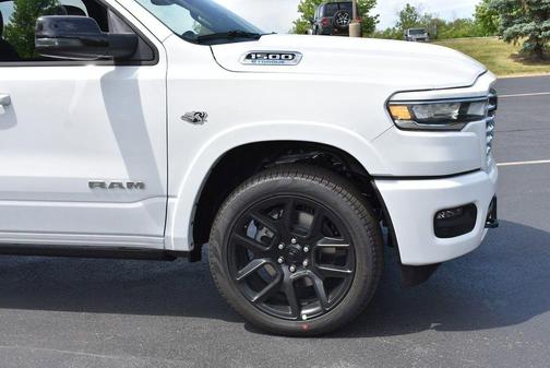 Bright White Clearcoat 2026 RAM 1500 Laramie