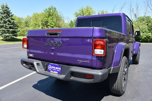 Reign 2026 Jeep Gladiator Sahara 4x4