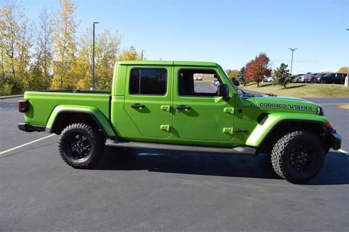 2025 Jeep Gladiator High Tide