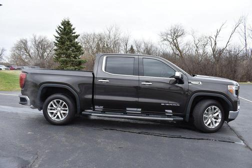 2022 GMC Sierra 1500 SLT