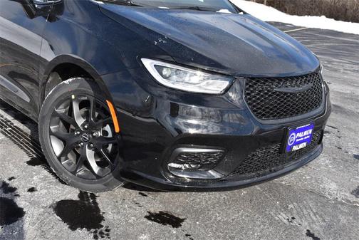 2026 Chrysler Pacifica L