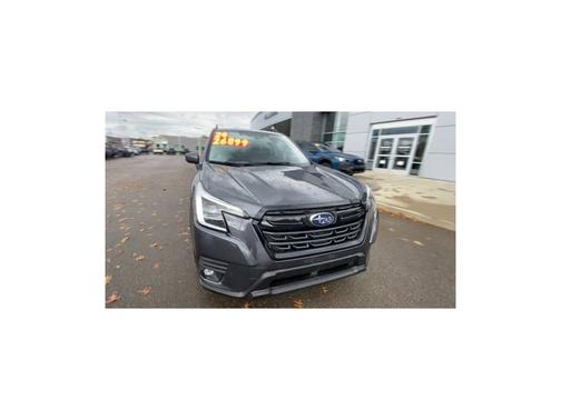 2024 Subaru Forester Premium