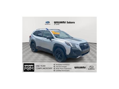 Ice Silver Metallic 2022 Subaru Forester WILDERNESS
