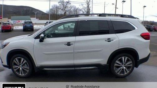 Photo 5 of 27 of 2022 Subaru Ascent Touring 7-Passenger