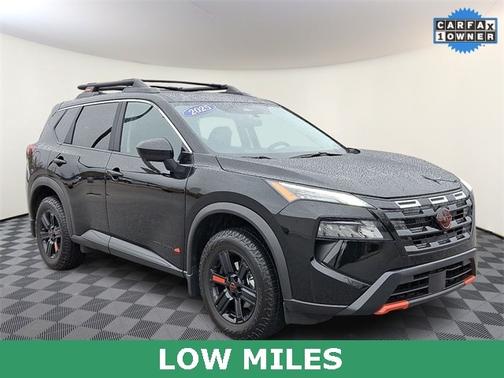 2025 Nissan Rogue Rock Creek