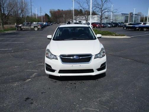 Photo 2 of 9 of 2015 Subaru Impreza 2.0i Premium
