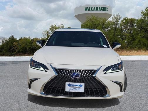 2022 Lexus ES 300h 300H