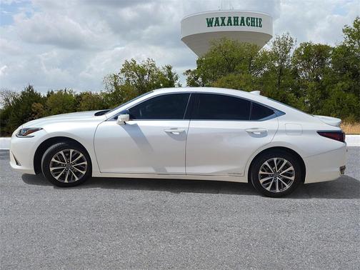 2022 Lexus ES 300h 300H
