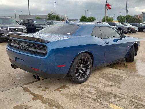 Frostbite 2022 Dodge Challenger R/T Scat Pack