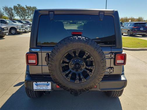 2022 Jeep Wrangler Unlimited Sahara