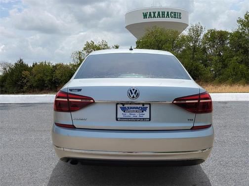 2017 Volkswagen Passat 1.8T S