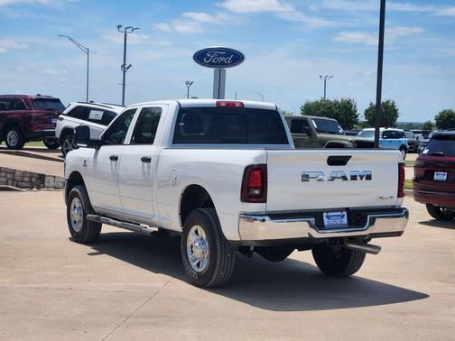 Bright White Clearcoat 2026 RAM 3500 Tradesman