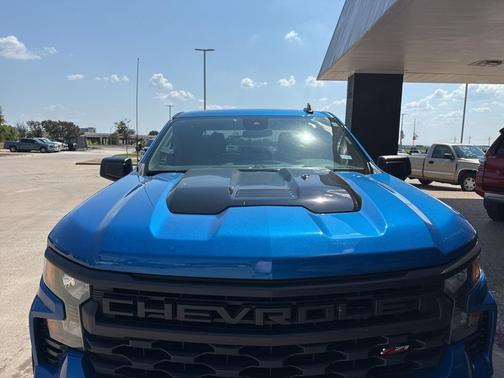 2022 Chevrolet Silverado 1500 Custom Trail Boss