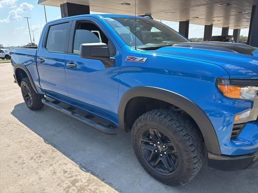 2022 Chevrolet Silverado 1500 Custom Trail Boss