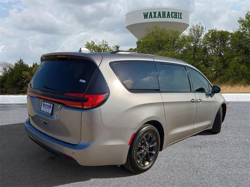 2021 Chrysler Pacifica Touring