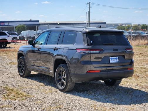 2025 Jeep Grand Cherokee L Laredo