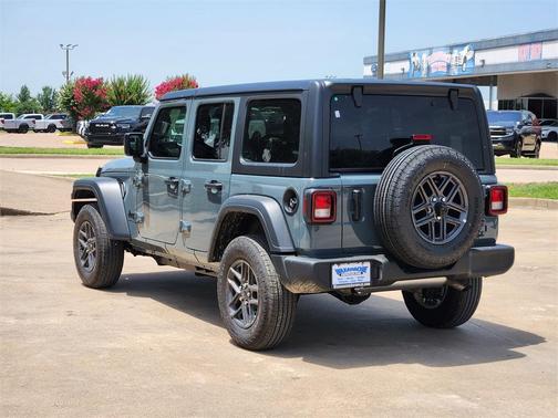 2025 Jeep Wrangler Sport RHD