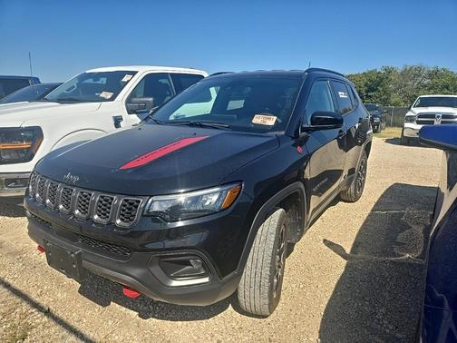 2024 Jeep Compass Trailhawk