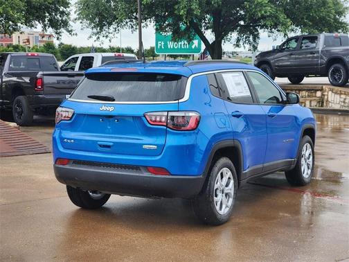 2025 Jeep Compass Latitude