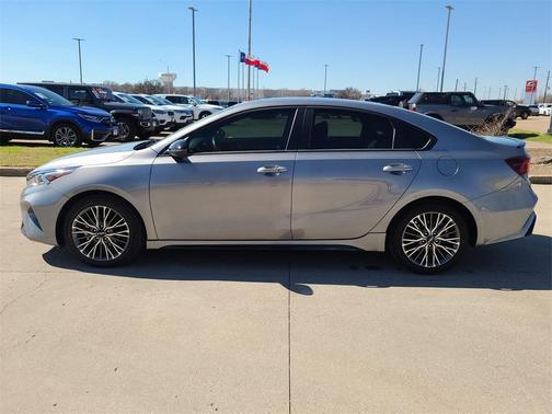 2024 Kia Forte GT-Line