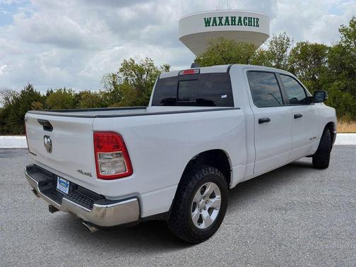 Bright White Clearcoat 2023 RAM 1500 Big Horn