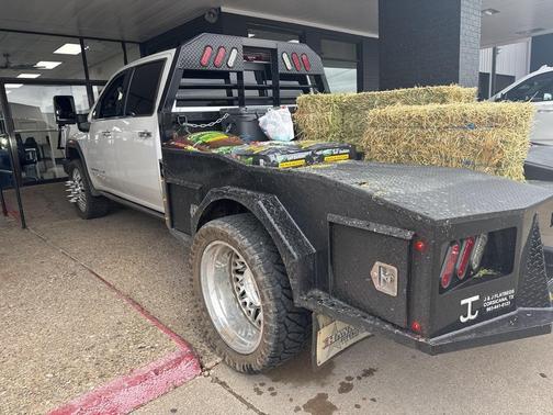 2024 GMC Sierra 3500 Denali Ultimate