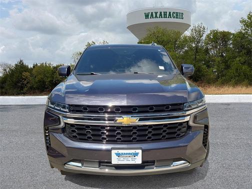 2023 Chevrolet Suburban LS