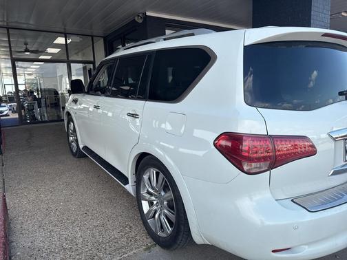 2014 INFINITI QX80 Base
