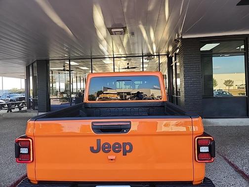 2025 Jeep Gladiator Rubicon