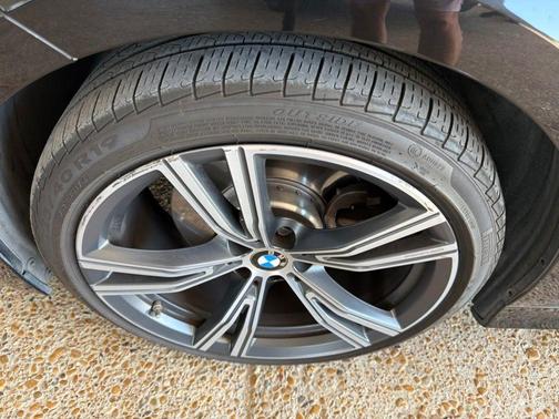 Black Sapphire Metallic 2021 BMW 330 i