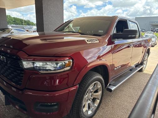 2025 RAM 1500 Big Horn/Lone Star