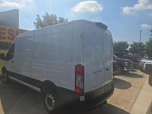 2024 Ford Transit-250 148 WB Medium Roof Cargo