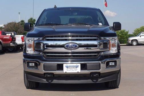 Photo 2 of 31 of 2020 Ford F-150 XLT