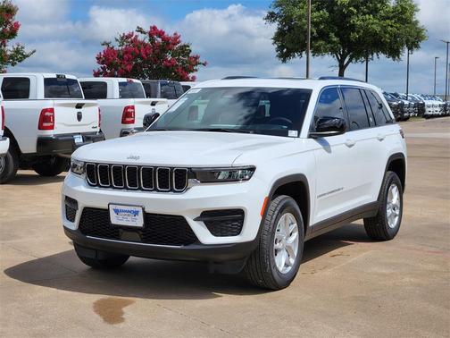 2025 Jeep Grand Cherokee Laredo X