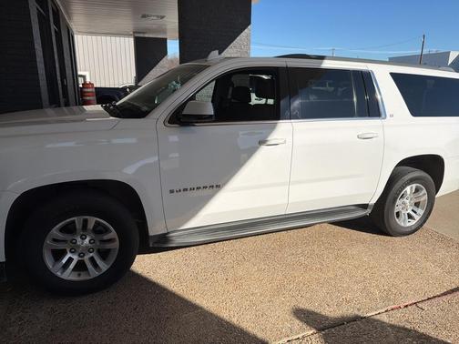 2018 Chevrolet Suburban LT