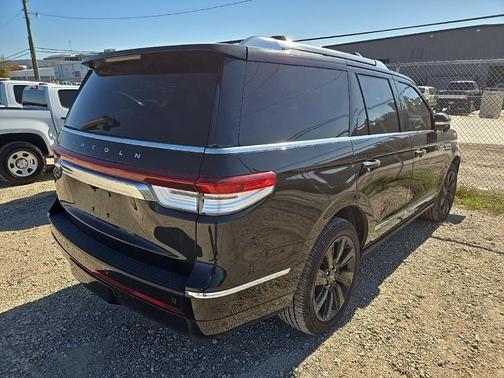 2023 Lincoln Navigator Reserve
