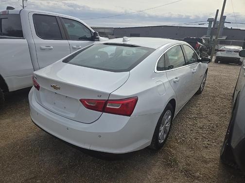 2025 Chevrolet Malibu LT