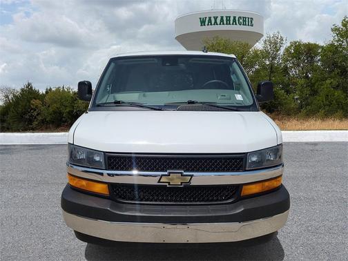 2022 Chevrolet Express 3500 LT
