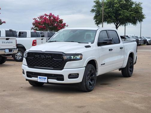 2025 RAM 1500 Big Horn/Lone Star
