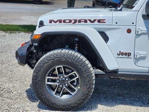 2025 Jeep Gladiator Mojave