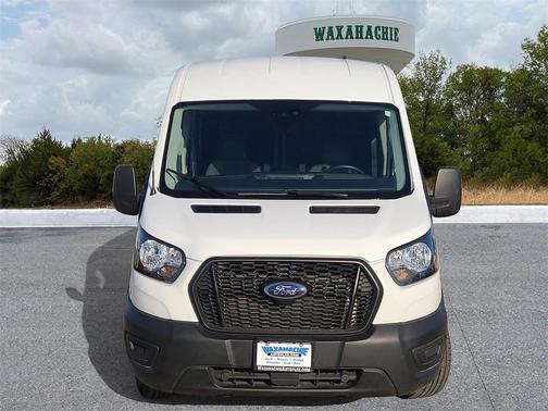 2024 Ford Transit-250 148 WB Medium Roof Cargo