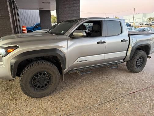 2024 Toyota Tacoma TRD Off Road