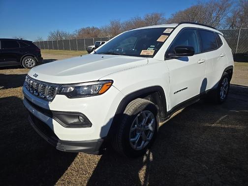 2024 Jeep Compass Latitude