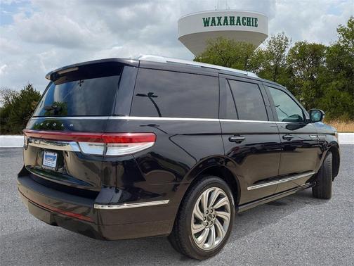 2022 Lincoln Navigator Reserve